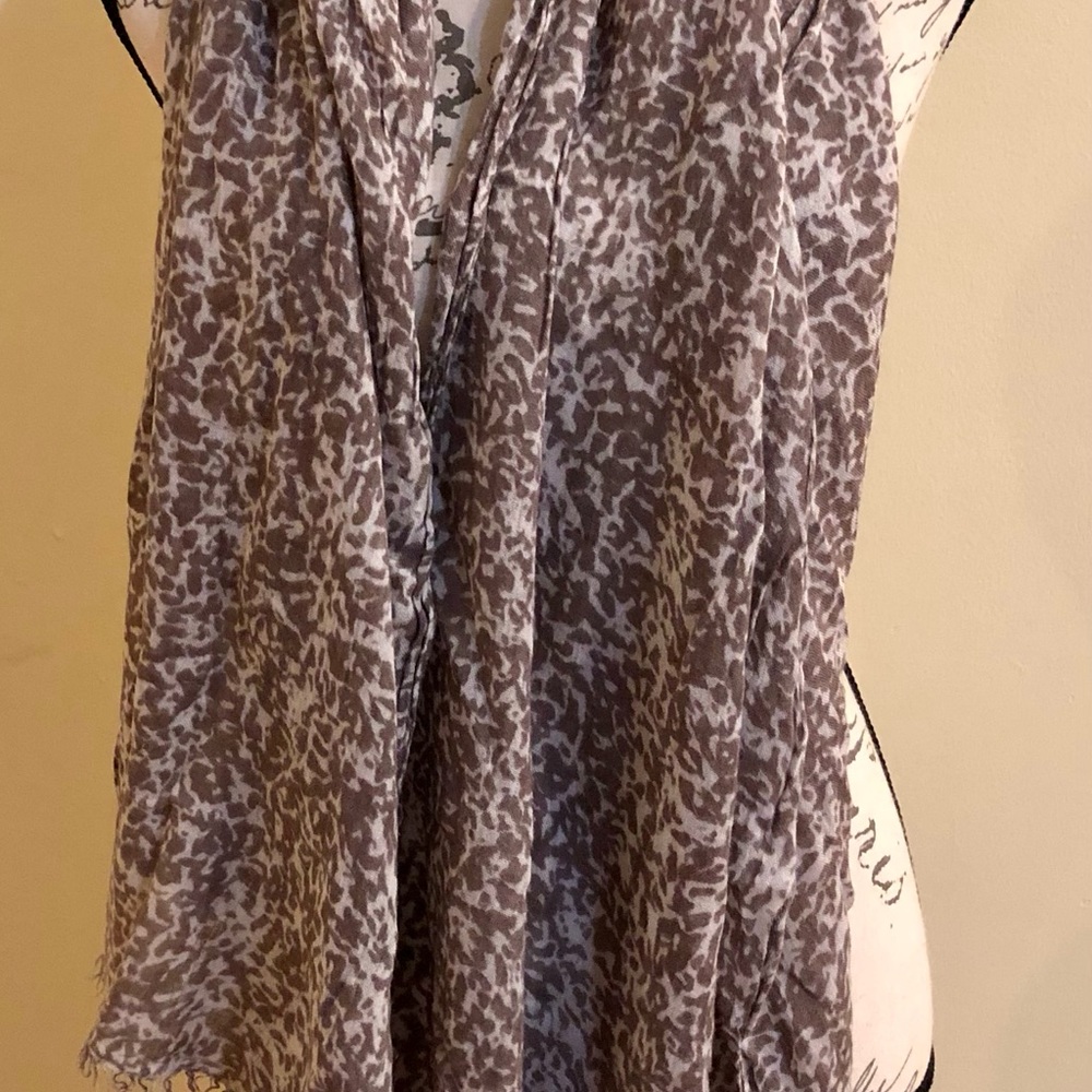 Stylish taupe  Leopard Print Women's scarf